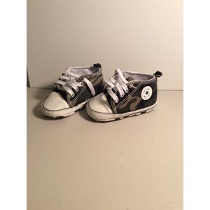 Infant Camo Green Lace Up Crib Shoes Sneaker Baby Infant Size 3